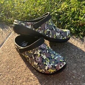 Women's Merrell Encore Service Pro Clogs